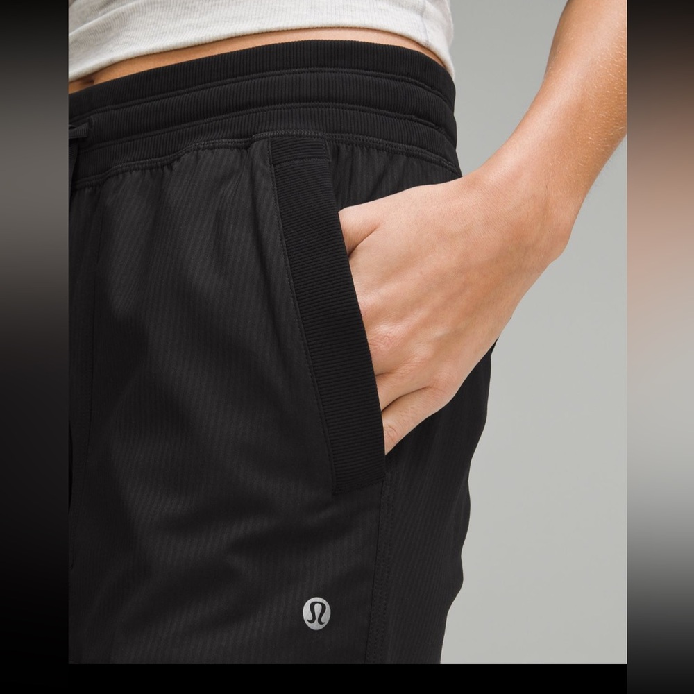 🖤 Lululemon Mixed Studio Dance Pants – Black | Size L | Like New - Picture 4 of 9